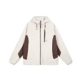 Светло-абрикосовый