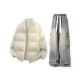 Бежевый абрикосовый топ + желтые грязные штаны