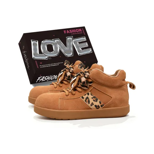 Eleven Elephants Низкий топ Утепленная обувь Женская