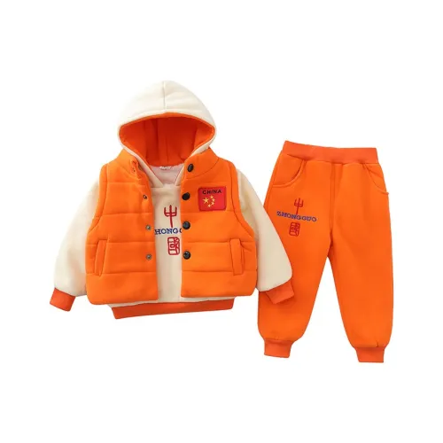 Деревянные дома Повседневная спортивная одежда Трехкомпонентный комплект для детей в возрасте 3-7 лет