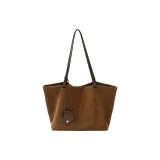 Темно-коричневый