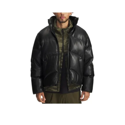 Under Armour Пуховики и зимние пальто Мужской