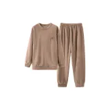 Коричневый