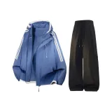 Джинсовое синее пальто + черные штаны