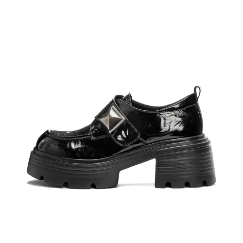 Daphne Лоферы Женские