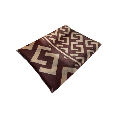 FOSS PHIL Шарфы из овечьей шерсти женские