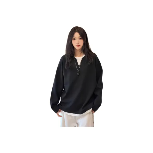 CASTLE WOODS Женские T-рубашки