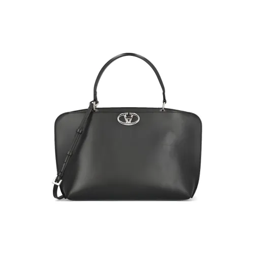 Valentino Телячья кожа Сумка через плечо Сумка Женская Черная