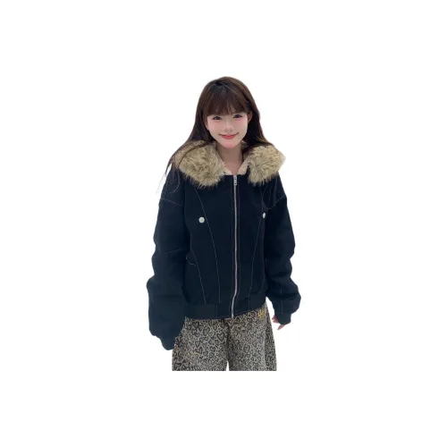 CASTLE WOODS Черный Женские пуховики