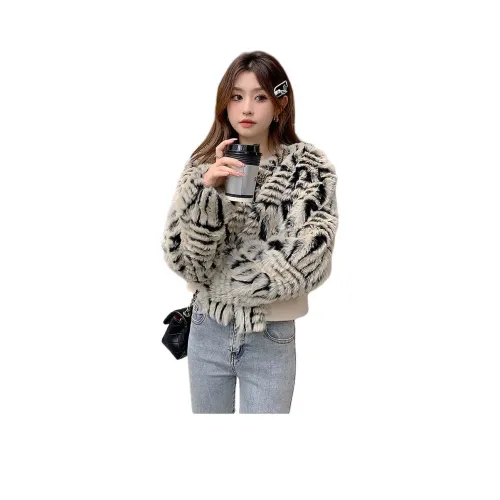 SIBEIER Изображение Цвет Женские Меховые изделия