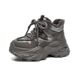 Фиолетовый