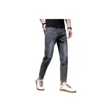 Дымчато-серый