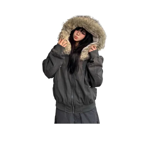 CASTLE WOODS Женские пуховики