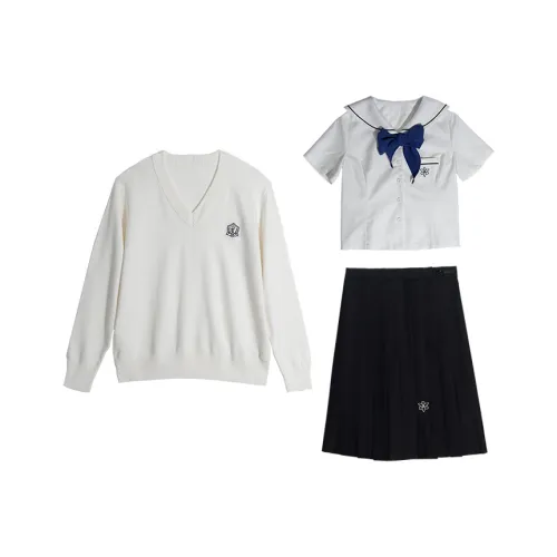 JK UNIFORM Комплекты одежды Женские