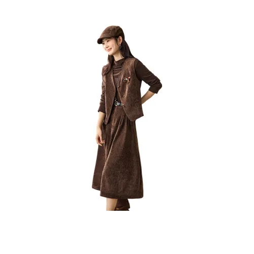 Mo Han Yi Mei Комплект с юбкой Женские