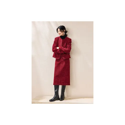 Mo Han Yi Mei Комплект с юбкой Женские