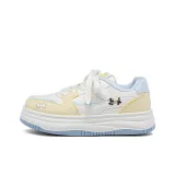 Белый, синий, желтый