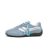 Туманно-голубой