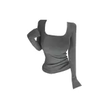 Дымчато-серый