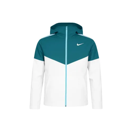 nike Impossibly Light Куртки и Пальто Мужской