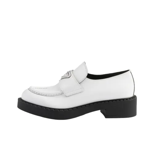 PRADA Шоколад Грубый каблук Высокие каблуки 5 см Женские Белые