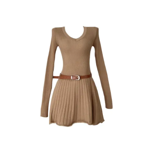 Udon House Длинное платье с длинными рукавами женское