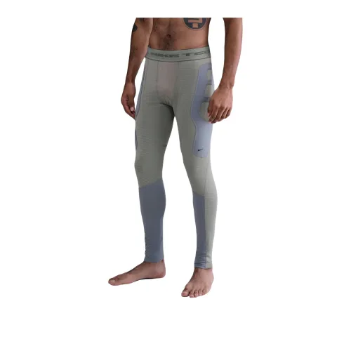 nike Therma Форма Светло-армейский зеленый Холодный серый Холодный серый Черный мужские Леггинсы