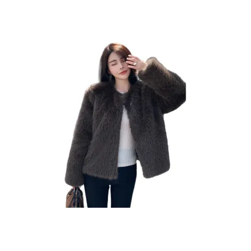 Sky Swan Velvet Feel Coat Women's