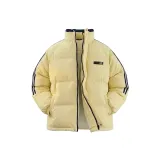 Светло-жёлтый