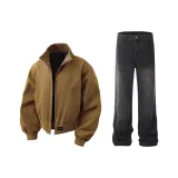 Кофейный хлопковый пуховик + черные и серые джинсы