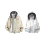 Хаки пальто + белый, серый, фотиния свитшот