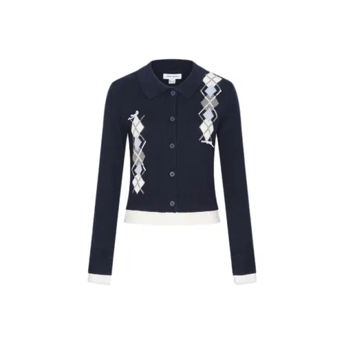 URBAN REVIVO Женская трикотажная одежда