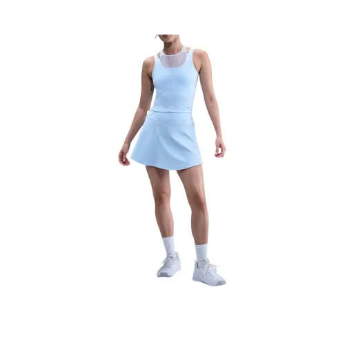 Женские жилеты Nike Dri Fit Sport