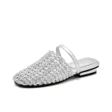 Серебристый