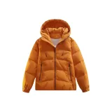 Яркий оранжевый