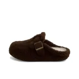 Коричневый