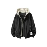 Призрачно черный