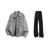 Желтая грязная куртка + черные джинсы