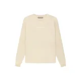 Яично-белый