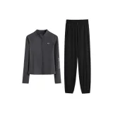 Серое пальто, двухкомпонентный комплект (черные штаны)