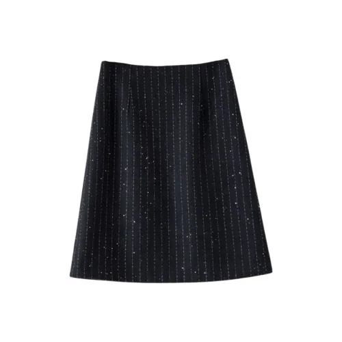 Late White Повседневные короткие юбки Женские