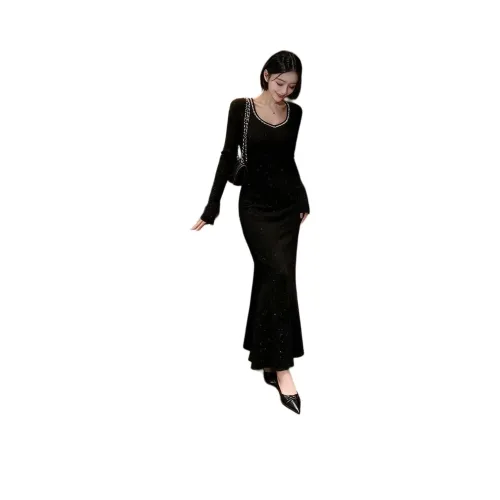 Flowers in water Длинное платье с длинными рукавами женское