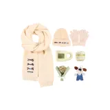 Шарф + Вязаная шапка + Перчатка + Керамика + Размер бюстгальтера + Цветок + Чай + Украшение + Букет + Коробка