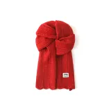 Новогодний красный