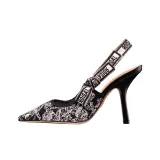 Чёрно-белый