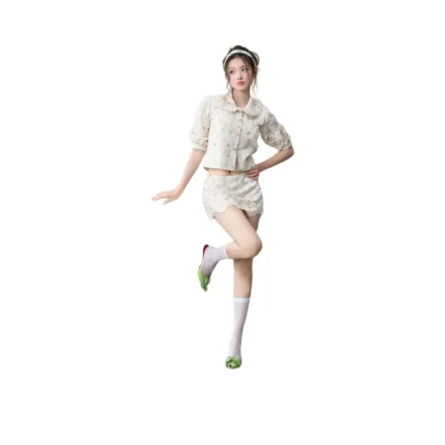 FTTHR Экрю Женская Трикотажная одежда