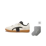 Молоко Белый/Черный (В комплекте с носками)