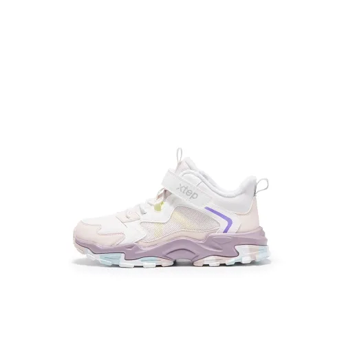 XTEP Противоскользящая Устойчивая к истиранию Утепленная обувь Чисто белый Рыбка Belly Детский