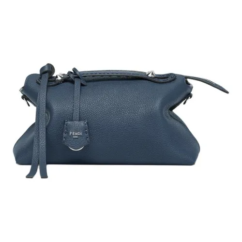FENDI By The Way Series Телячья кожа Сумка Средний Женский Синий