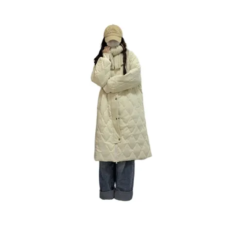 REMOULD Экрю Женские пуховики